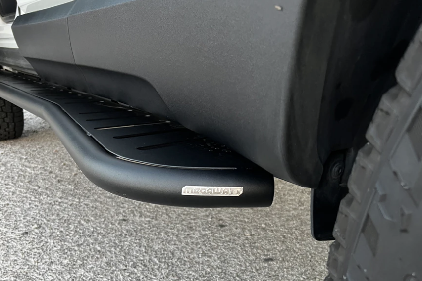 Megawatt Performance Rock Sliders with Step